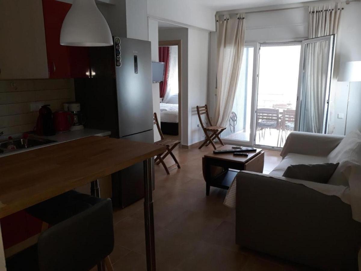 Τhe Diamond Apartment Nea Peramos  Exterior photo