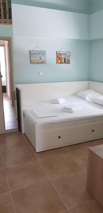 Τhe Diamond Apartment Nea Peramos  Exterior photo