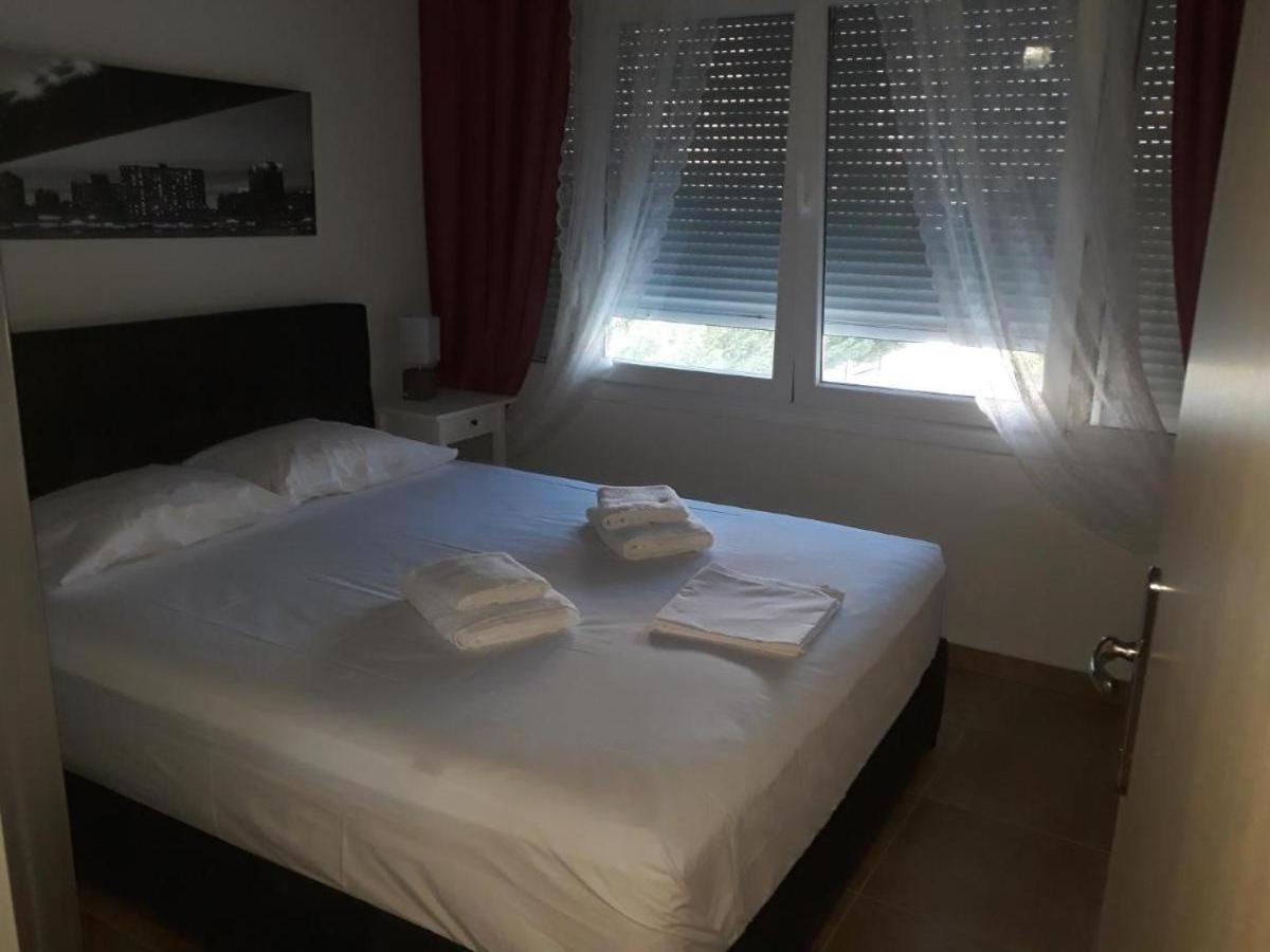 Τhe Diamond Apartment Nea Peramos  Exterior photo