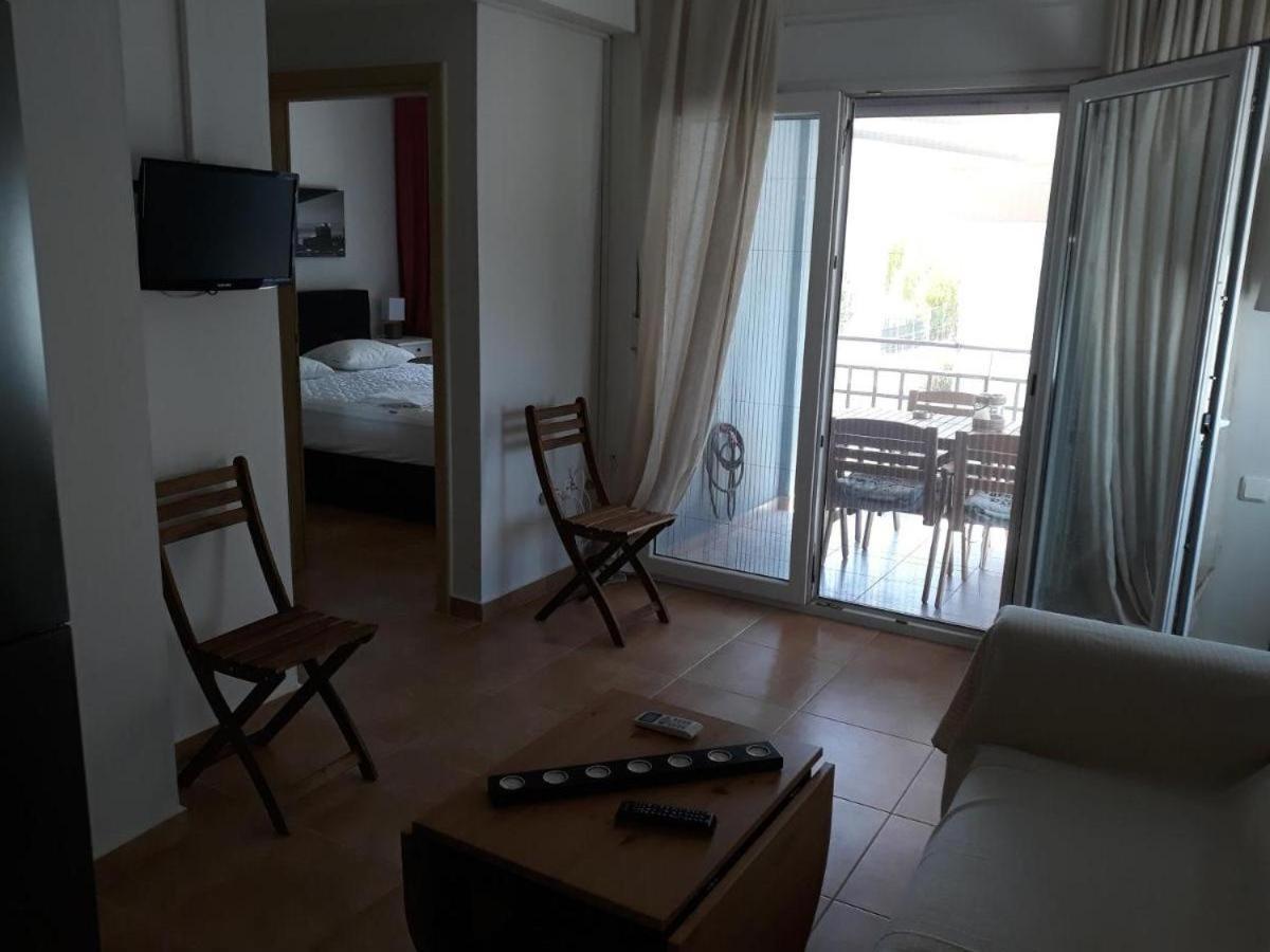 Τhe Diamond Apartment Nea Peramos  Exterior photo