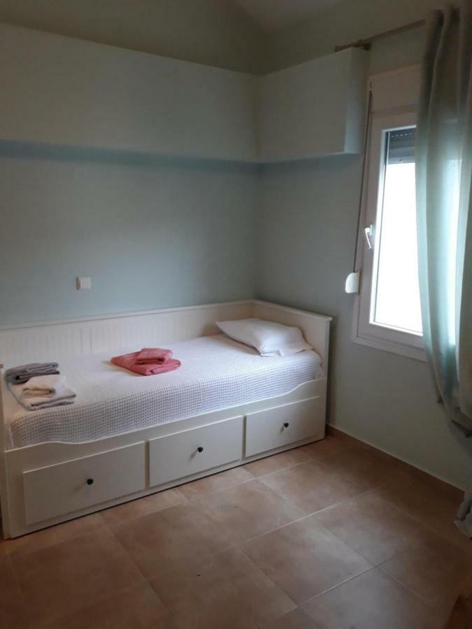Τhe Diamond Apartment Nea Peramos  Exterior photo